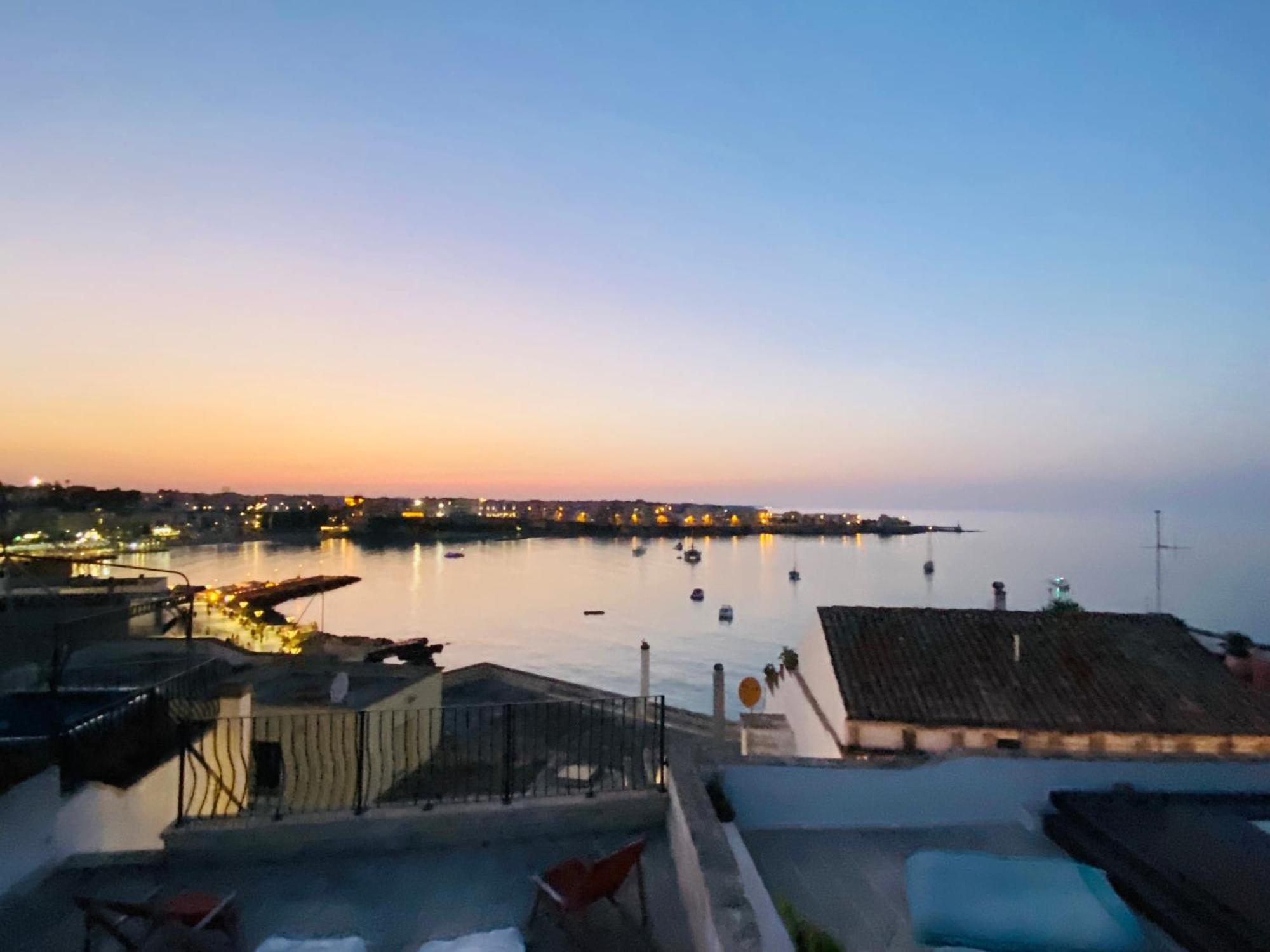 Dimora Del Sole Luxury And Charm Apartment Otranto Esterno foto