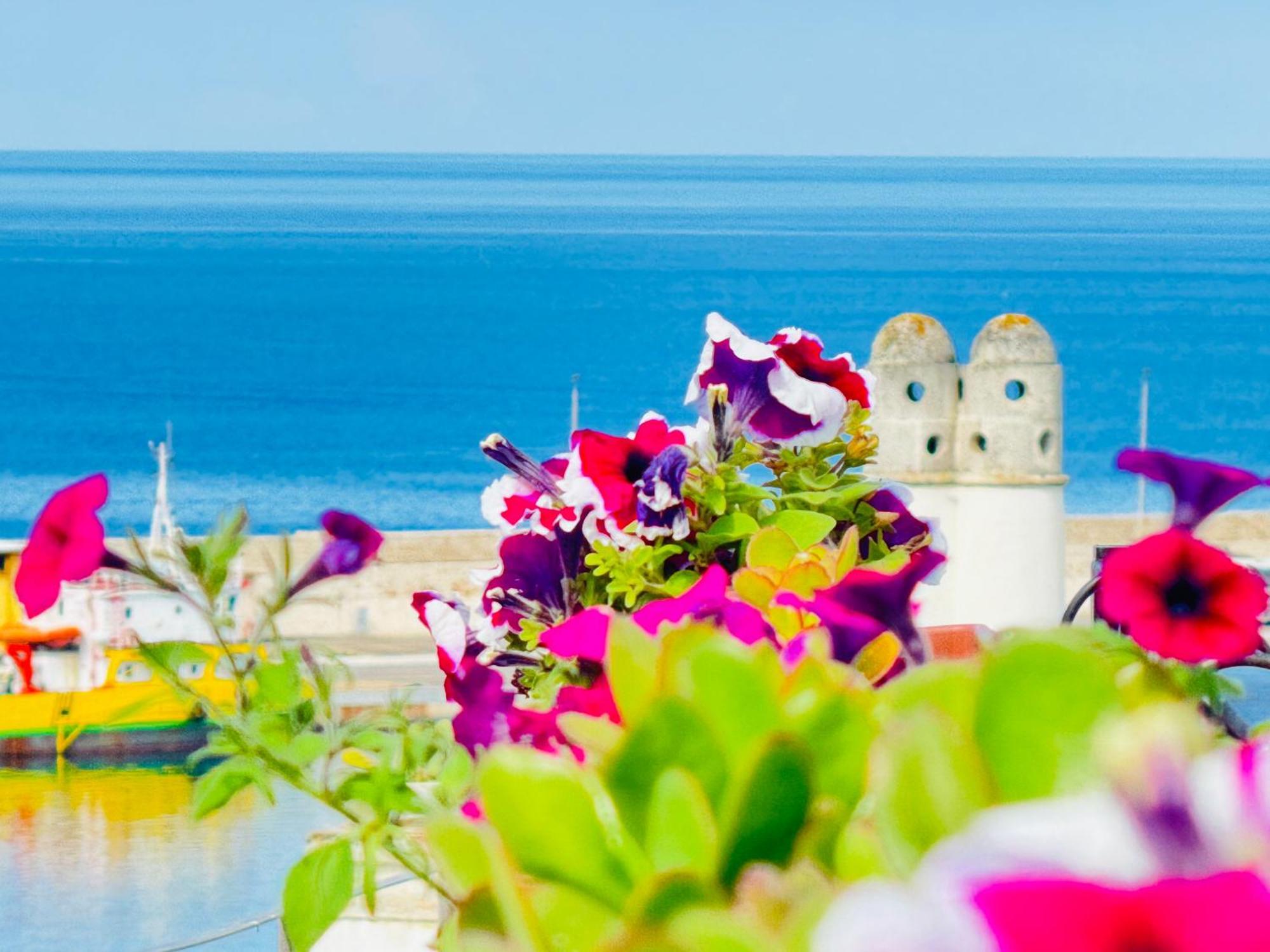 Dimora Del Sole Luxury And Charm Apartment Otranto Esterno foto