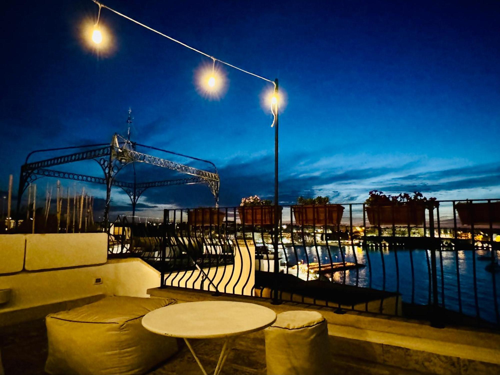 Dimora Del Sole Luxury And Charm Apartment Otranto Esterno foto